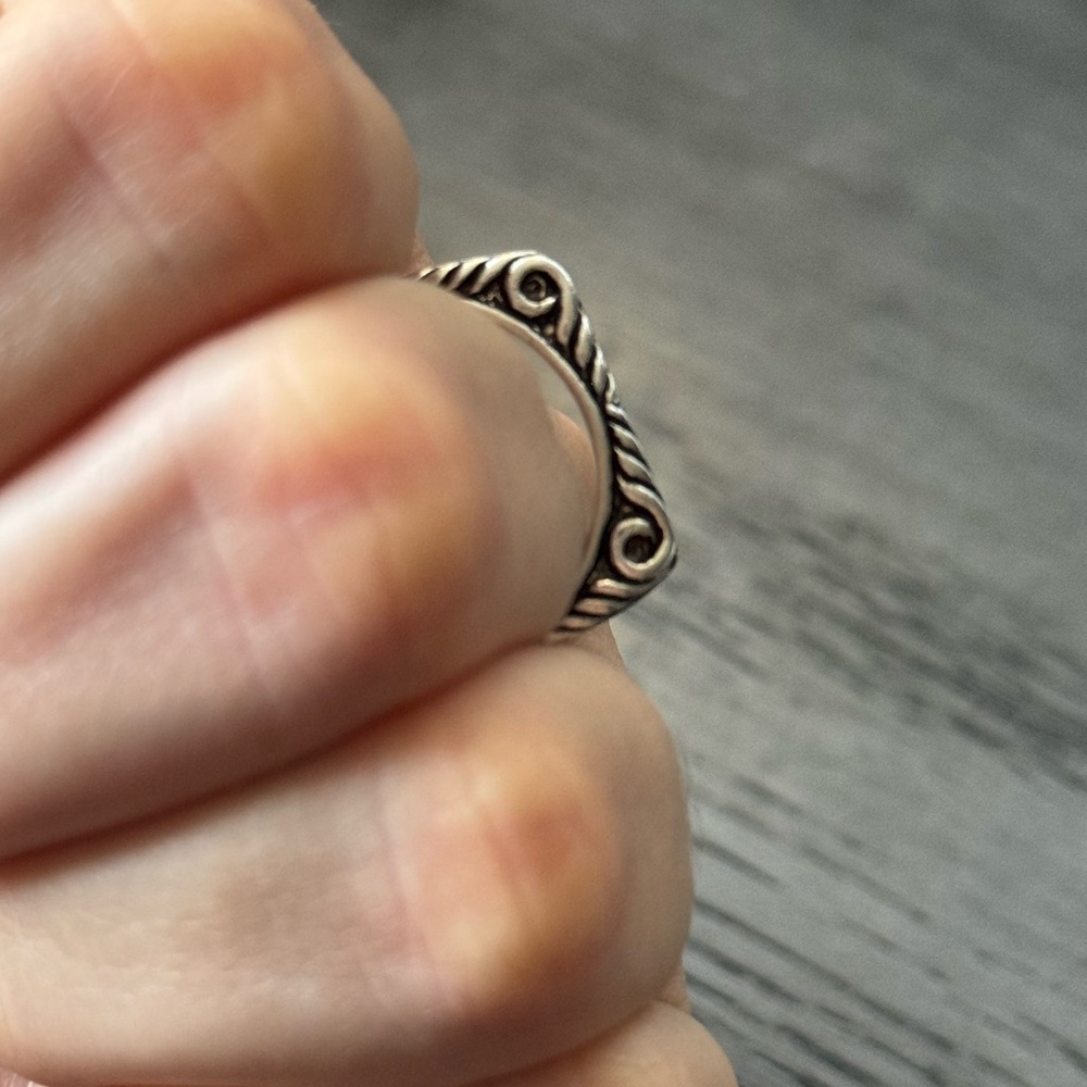 Size 8 Stackable Unique Design Square Ring - image 4